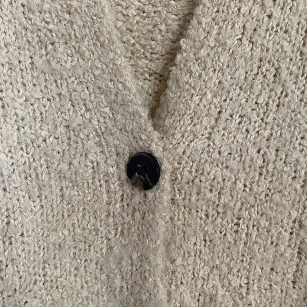 Universal Thread, Chunky Knit Oversized Cream Car… - image 2